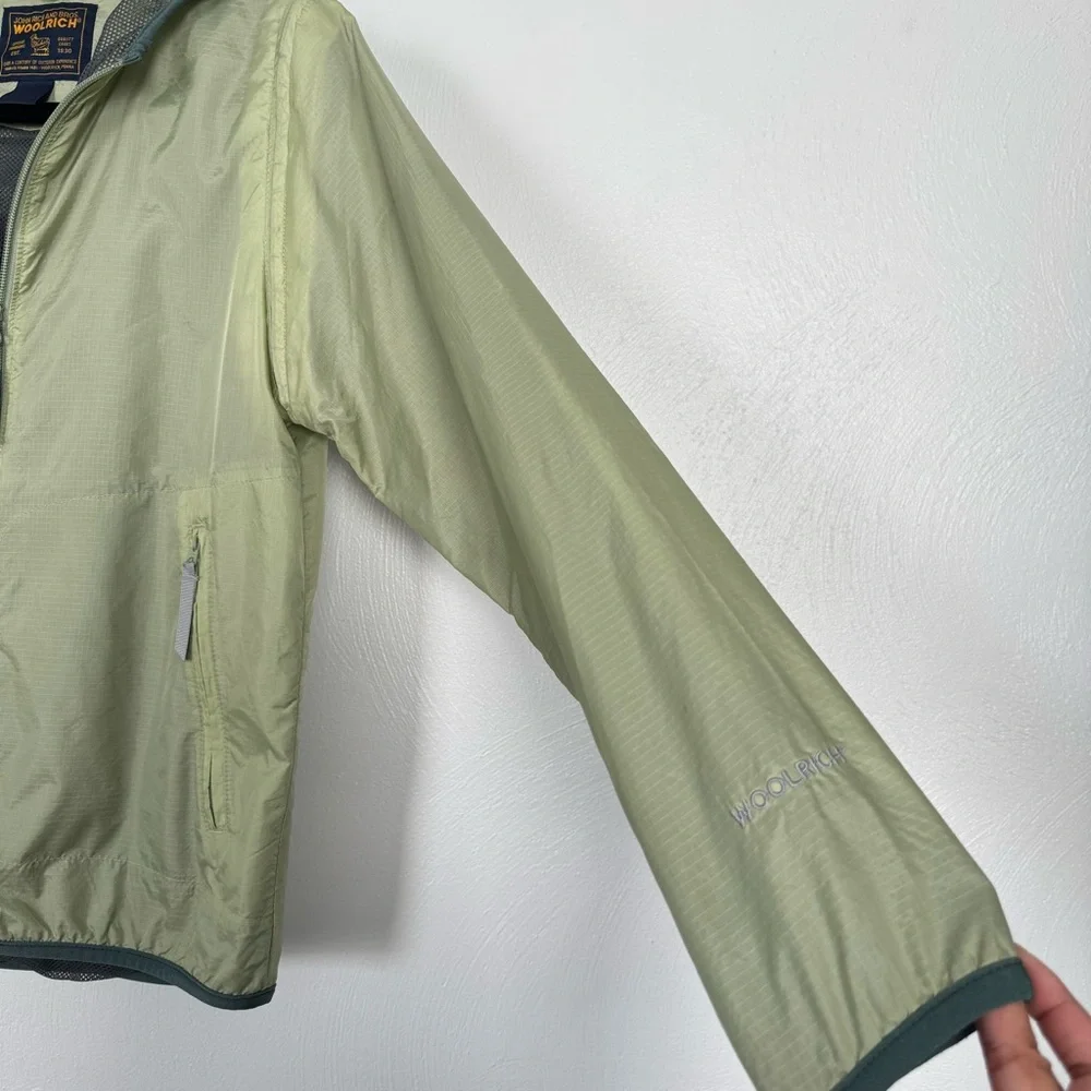 Woolrich Jacket Women Small Green Nylon Windbreaker Removable‎ Sleeves Outdoor